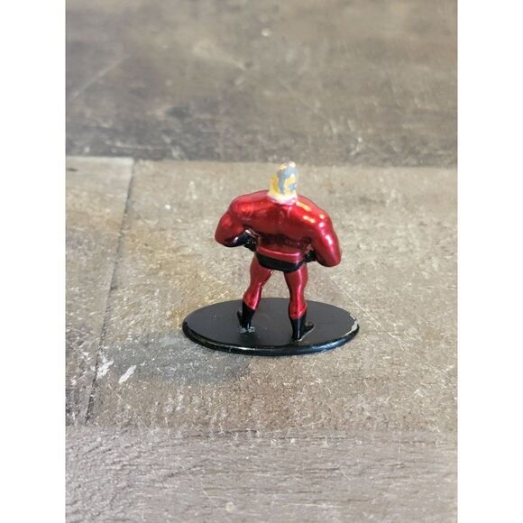 Mr Incredible AS IS metal mini Disney Pixar toy figure - Picture 4 of 5